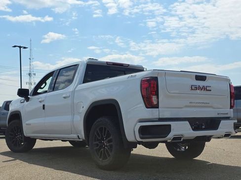 New 2026 GMC Sierra 1500 Elevation w/ Elevation Premium Package AWD/4WD image 15