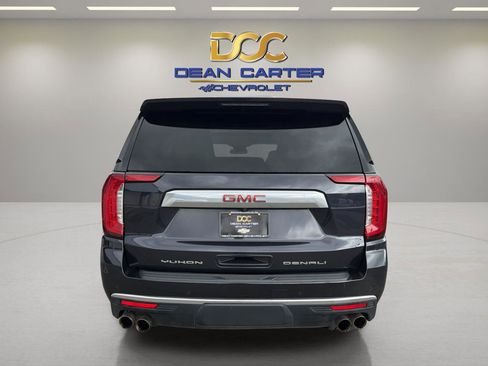 Used 2023 GMC Yukon Denali AWD/4WD image 4
