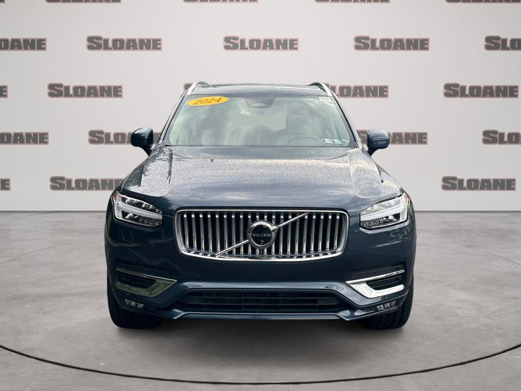 Used 2024 Volvo XC90 B6 Plus w/ Protection Package AWD/4WD image 8