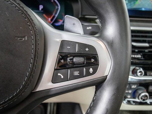 Used 2020 BMW 540i xDrive w/ M Sport Package image 21