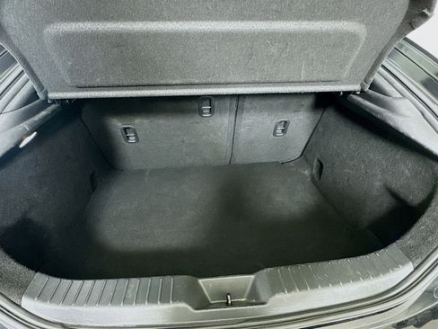 Used 2024 MAZDA MAZDA3 s FWD image 28