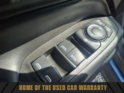 Used 2022 Chevrolet Equinox LT FWD image 18