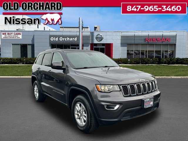 Used 2020 Jeep Grand Cherokee Laredo AWD/4WD image 3