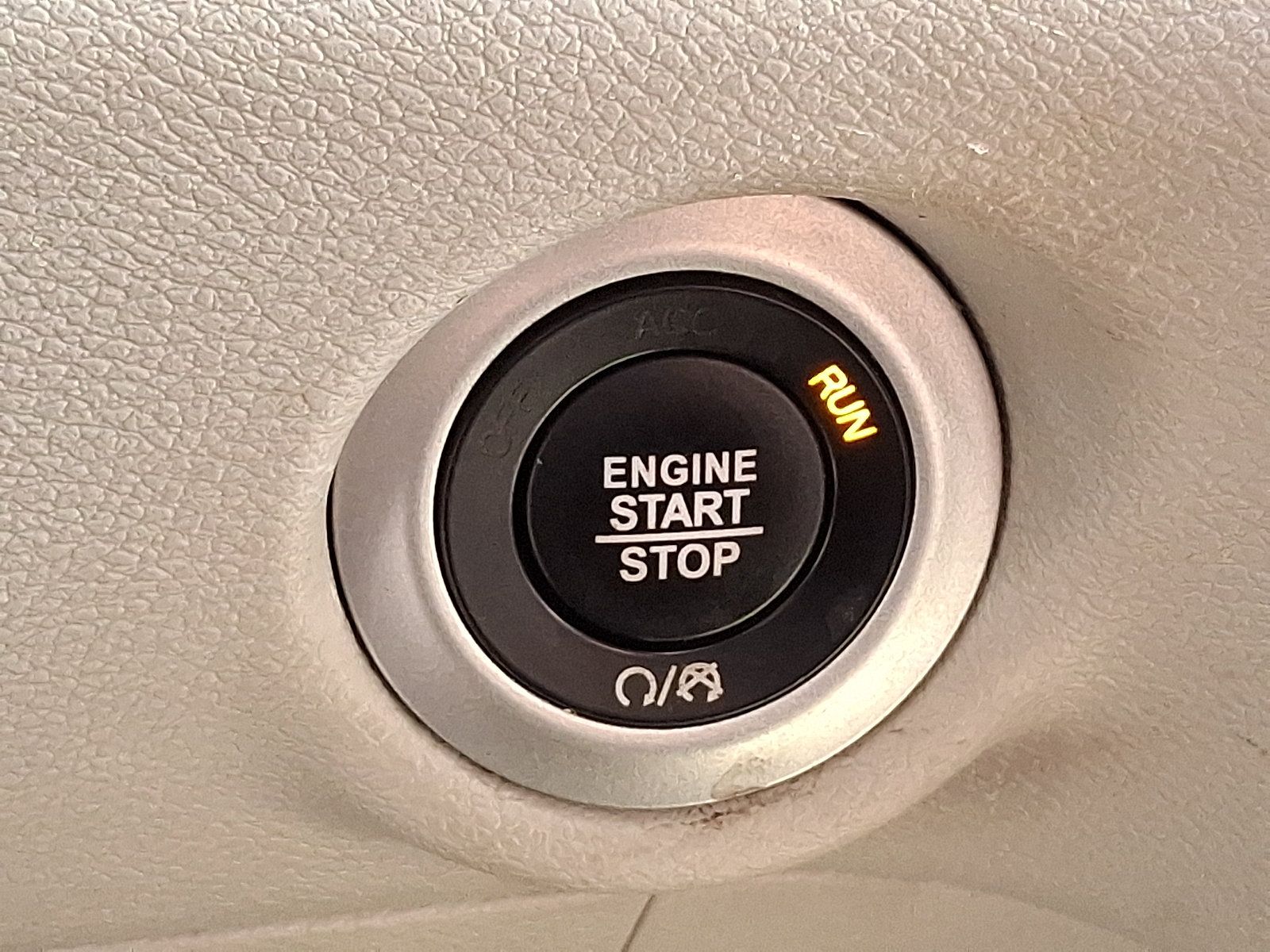 Used 2023 Chrysler Pacifica Touring-L FWD image 22