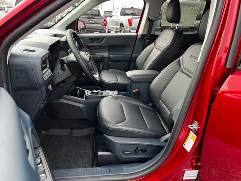 New 2026 Ford Maverick Lariat w/ Black Appearance Package image 13