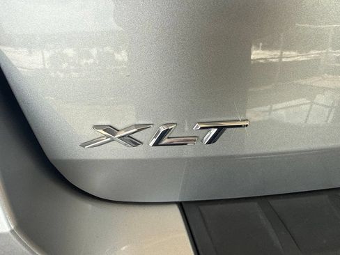 Used 2023 Ford Explorer XLT w/ Equipment Group 202A AWD/4WD image 10