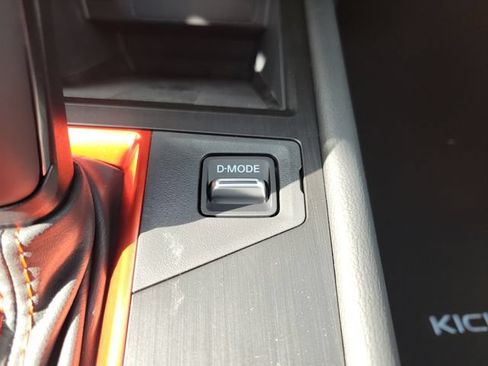 New 2026 Nissan Kicks SR w/ Cold Weather Package AWD/4WD image 31