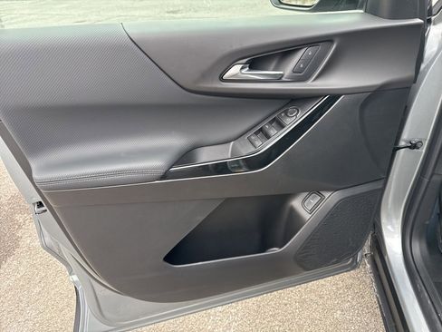 New 2026 Chevrolet Equinox LT w/ Convenience Package II image 19