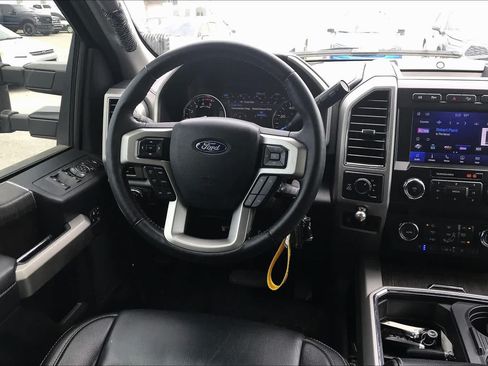 Used 2021 Ford F250 Lariat AWD/4WD image 6