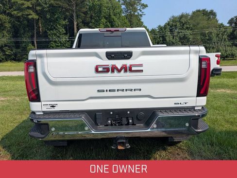 Certified 2025 GMC Sierra 2500 SLT w/ SLT Premium Package AWD/4WD image 3