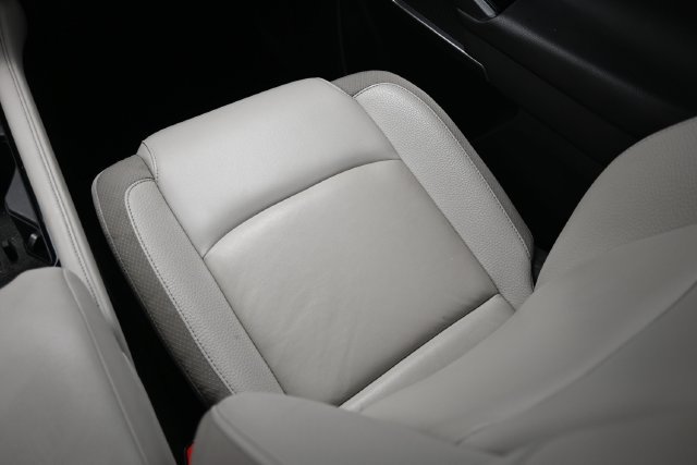 Used 2024 Nissan Pathfinder SL FWD image 10