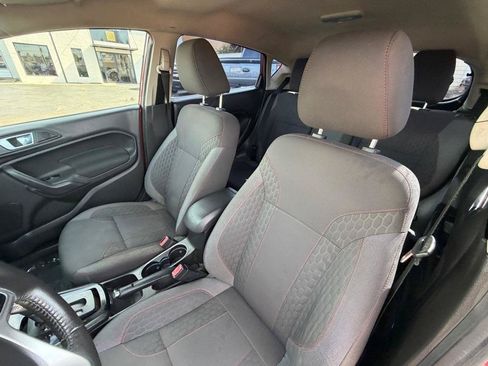 Used 2014 Ford Fiesta SE w/ Equipment Group 201A FWD image 23