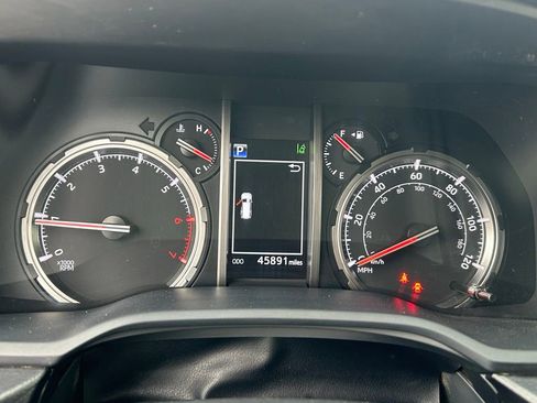 Used 2023 Toyota 4Runner TRD Pro AWD/4WD image 17
