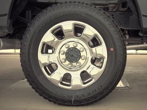 Used 2025 Ford F250 Lariat w/ Chrome Package AWD/4WD image 9