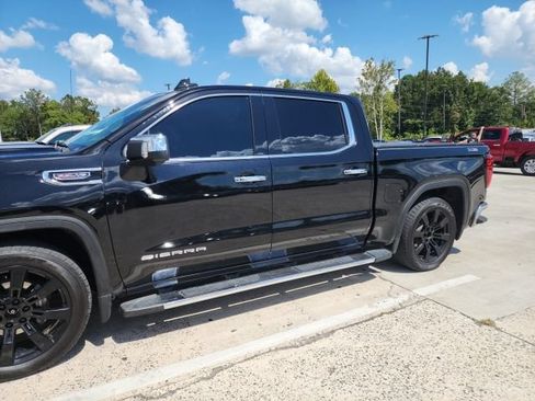 Used 2021 GMC Sierra 1500 SLT w/ SLT Premium Package AWD/4WD image 7
