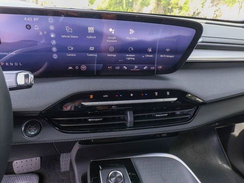 New 2026 Buick Enclave Preferred w/ Power Package FWD image 19