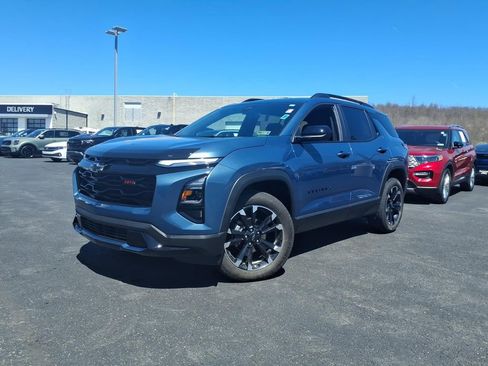 Used 2025 Chevrolet Equinox RS w/ Convenience Package III image 3