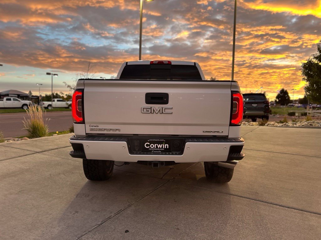 Used 2018 GMC Sierra 1500 Denali AWD/4WD image 7