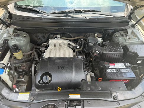 Used 2009 Hyundai Santa Fe GLS FWD image 29