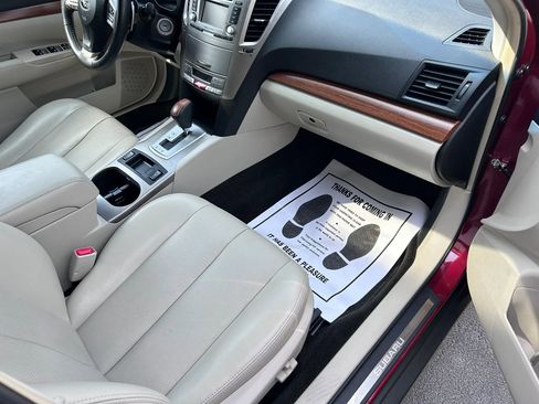 Used 2013 Subaru Outback 2.5i Limited image 47