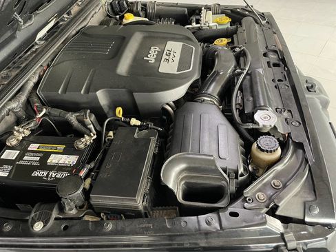 Used 2013 Jeep Wrangler Sport w/ Connectivity Group image 36