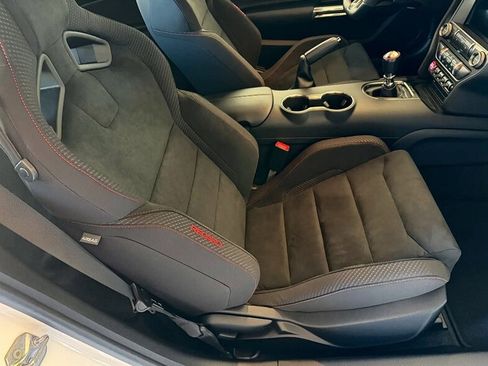 Used 2016 Ford Mustang Shelby GT350R w/ GT350R Equipment Group 920A image 43