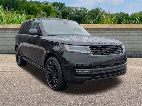 New 2026 Land Rover Range Rover SE image 3