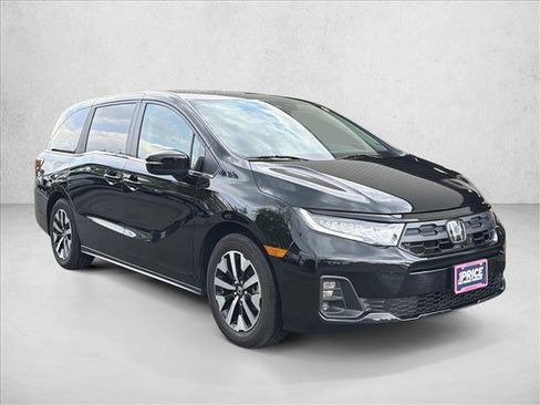 Used 2025 Honda Odyssey EX-L image 3