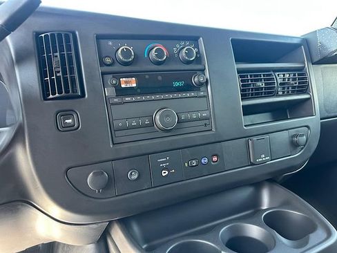 New 2025 Chevrolet Express 3500 Work Van w/ Driver Convenience Package image 20