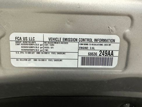 Used 2024 RAM 1500 Big Horn AWD/4WD image 36