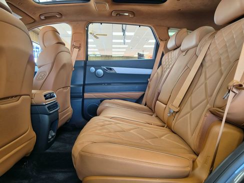 Used 2025 Genesis GV80 3.5T Prestige AWD/4WD image 19