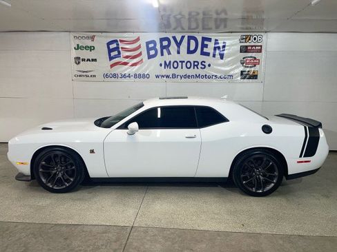 Used 2023 Dodge Challenger R/T Scat Pack w/ Plus Package image 5