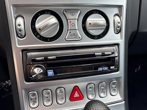 Used 2005 Chrysler Crossfire Limited RWD image 31