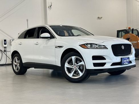 Used 2019 Jaguar F-PACE Premium AWD/4WD image 2