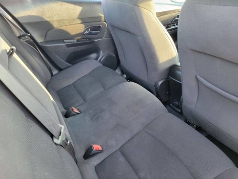 Used 2014 Chevrolet Cruze LT image 7