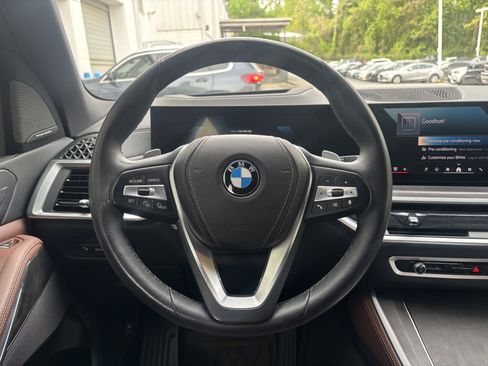 Used 2024 BMW X5 sDrive40i image 9