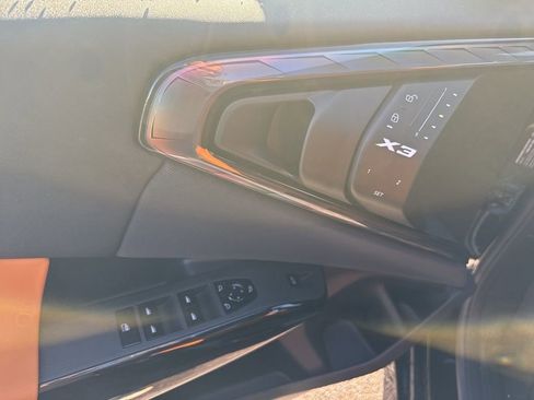 Used 2025 BMW X3 M50 w/ Premium Package image 8