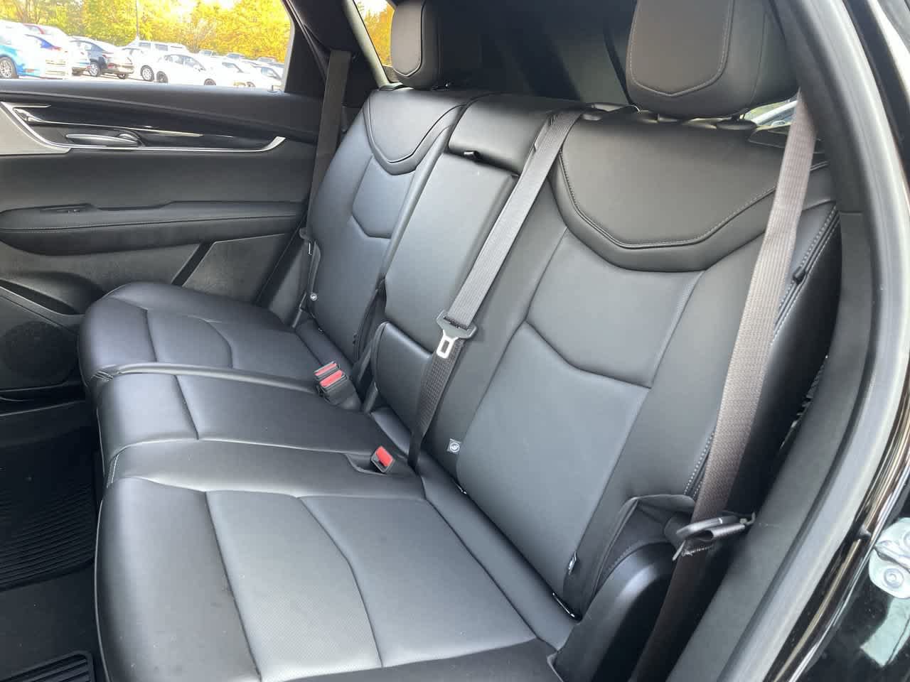Used 2024 Cadillac XT5 Premium Luxury AWD/4WD image 19