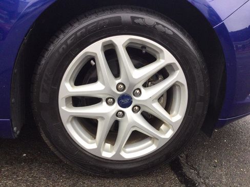 Used 2014 Ford Fusion SE image 32