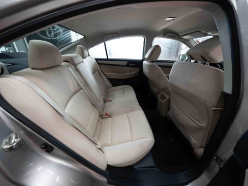 Used 2017 Subaru Legacy 2.5i Premium image 24