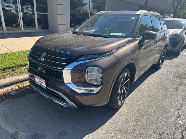 Used 2022 Mitsubishi Outlander SEL AWD/4WD image 1