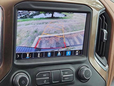 Used 2022 Chevrolet Silverado 3500 High Country AWD/4WD image 13
