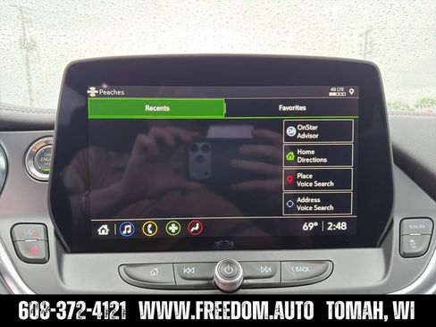 Used 2025 Chevrolet Blazer LT AWD/4WD image 19