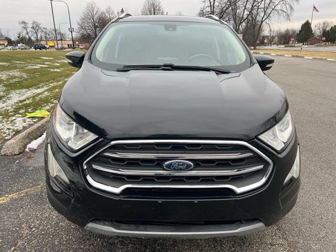 Used 2019 Ford EcoSport Titanium image 2