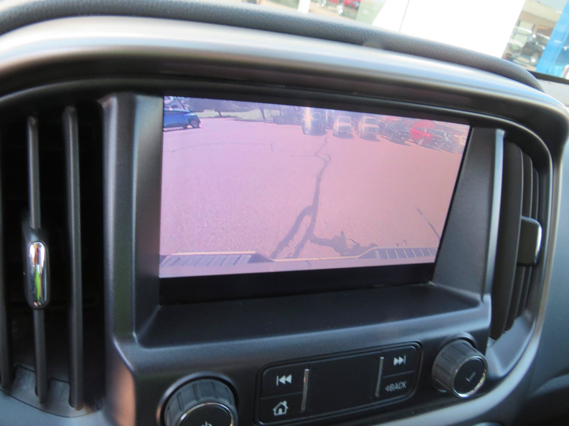 Used 2019 Chevrolet Colorado Z71 AWD/4WD image 6