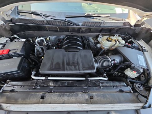 Certified 2019 Chevrolet Silverado 1500 LTZ AWD/4WD image 37