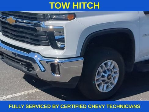 Used 2025 Chevrolet Silverado 2500 LT w/ Convenience Package AWD/4WD image 15