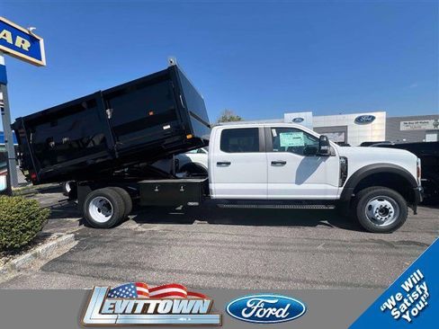 New 2026 Ford F550 4x4 Crew Cab image 4