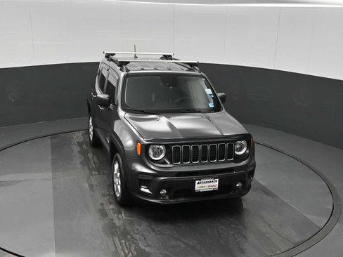 Used 2022 Jeep Renegade Latitude image 25