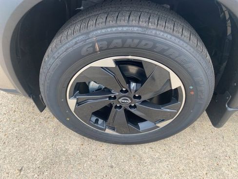 New 2026 Nissan Rogue SV image 10